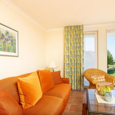 Ferienapartment-ruegen * Neddesitz