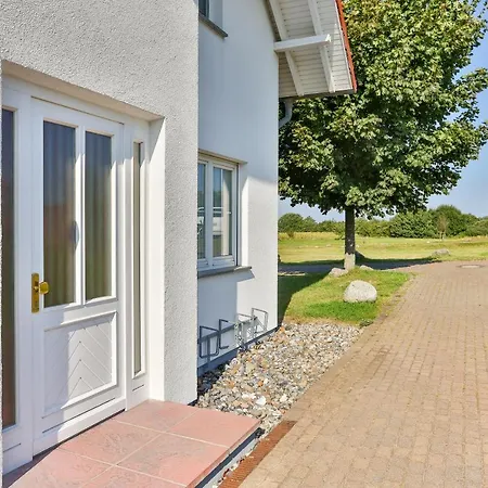 Ferienapartment-ruegen *